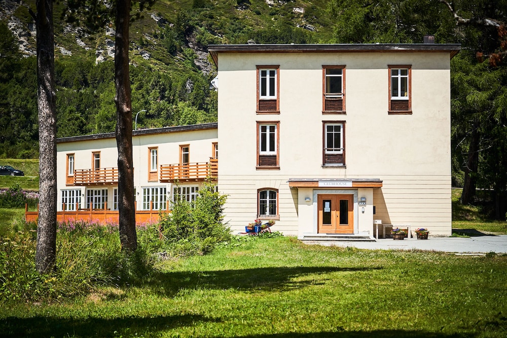 Maloja Palace 7/55