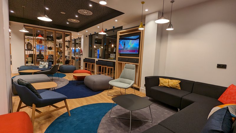 Holiday Inn Express Bilbao 26/56