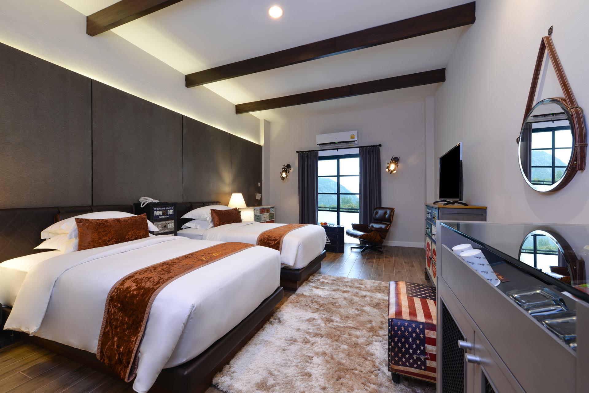 Premium, Deluxe, Twin Beds