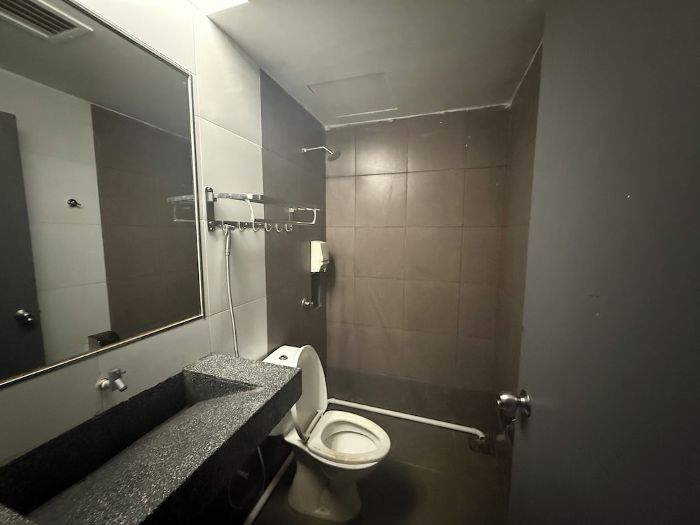 Tiong Nam Hotel 44/49