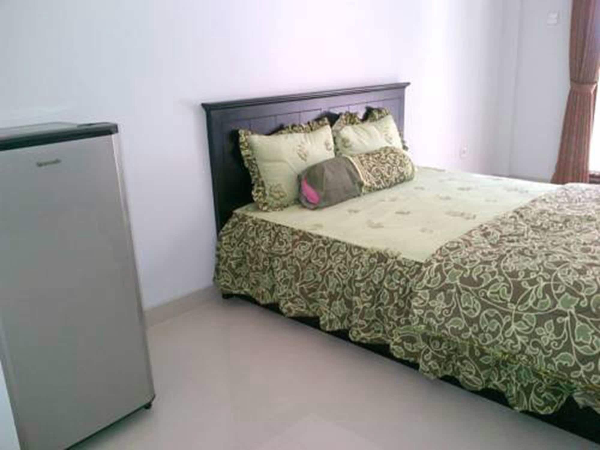 Reddoorz Kartika Plaza 3 13/35