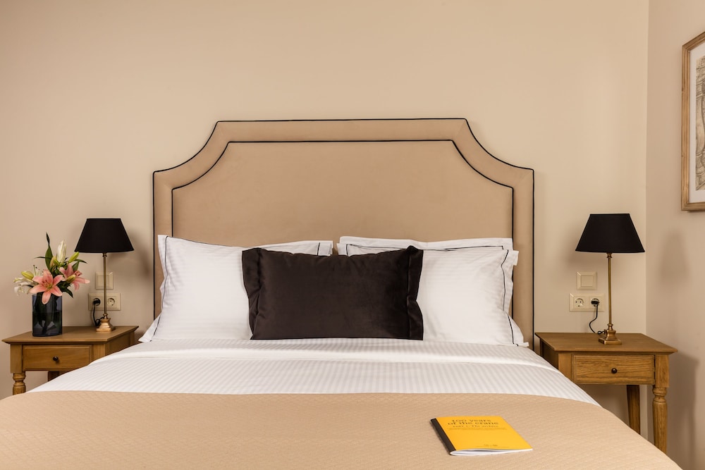 Athens Mansion Luxury Suites 27/70