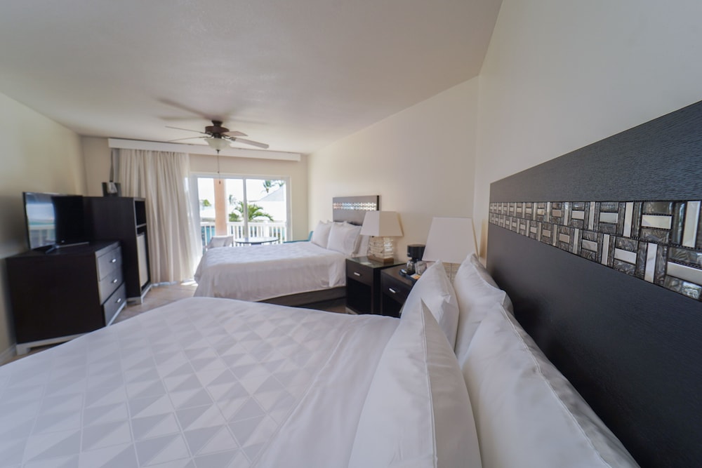 Holiday Inn Resort Grand Cayman, an IHG Hotel 21/78