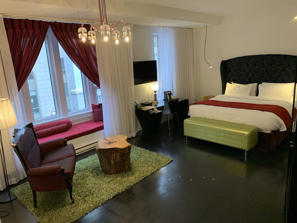 Hotel Chez Swann 58/72