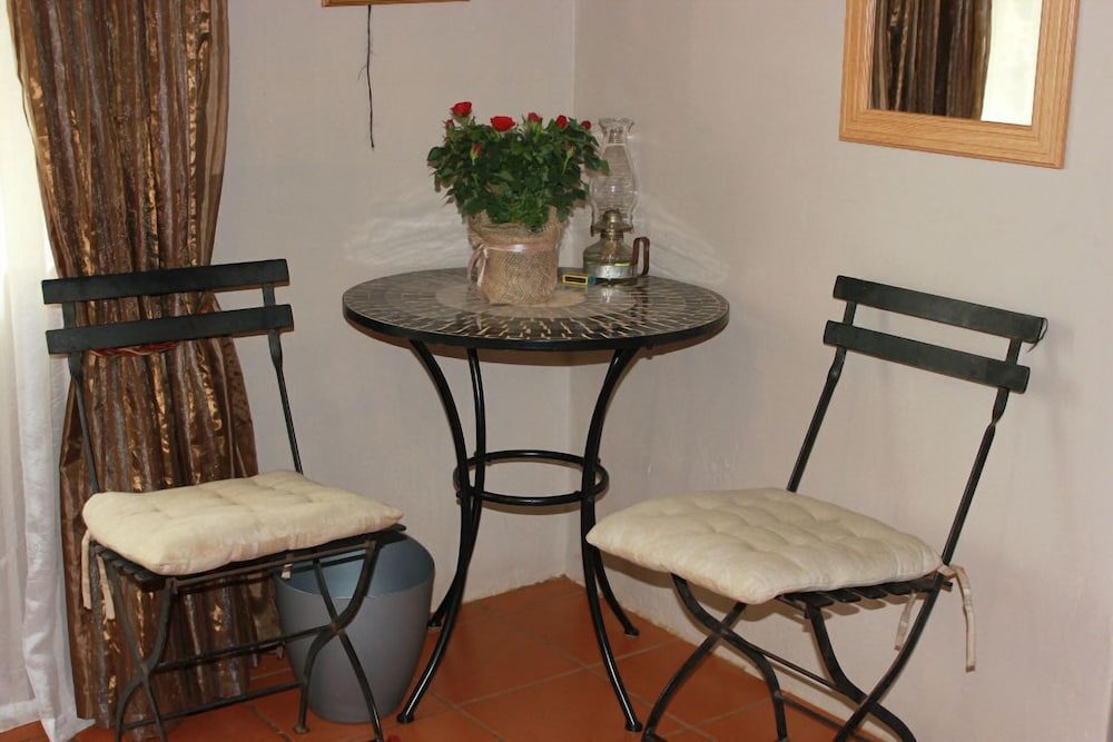 Hlulala Guesthouse 19/27