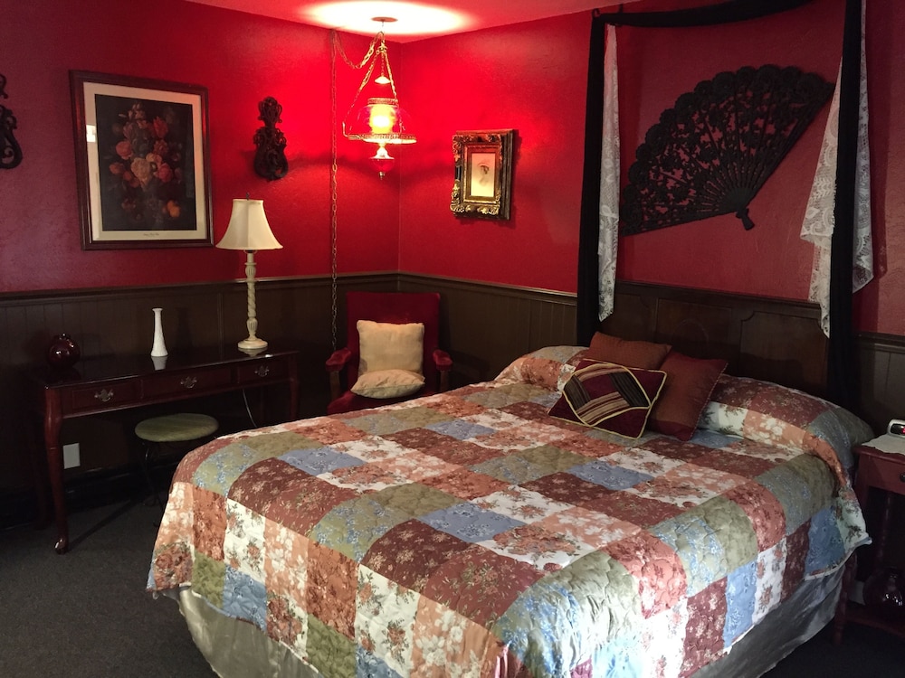 Holiday Lodge 26/66