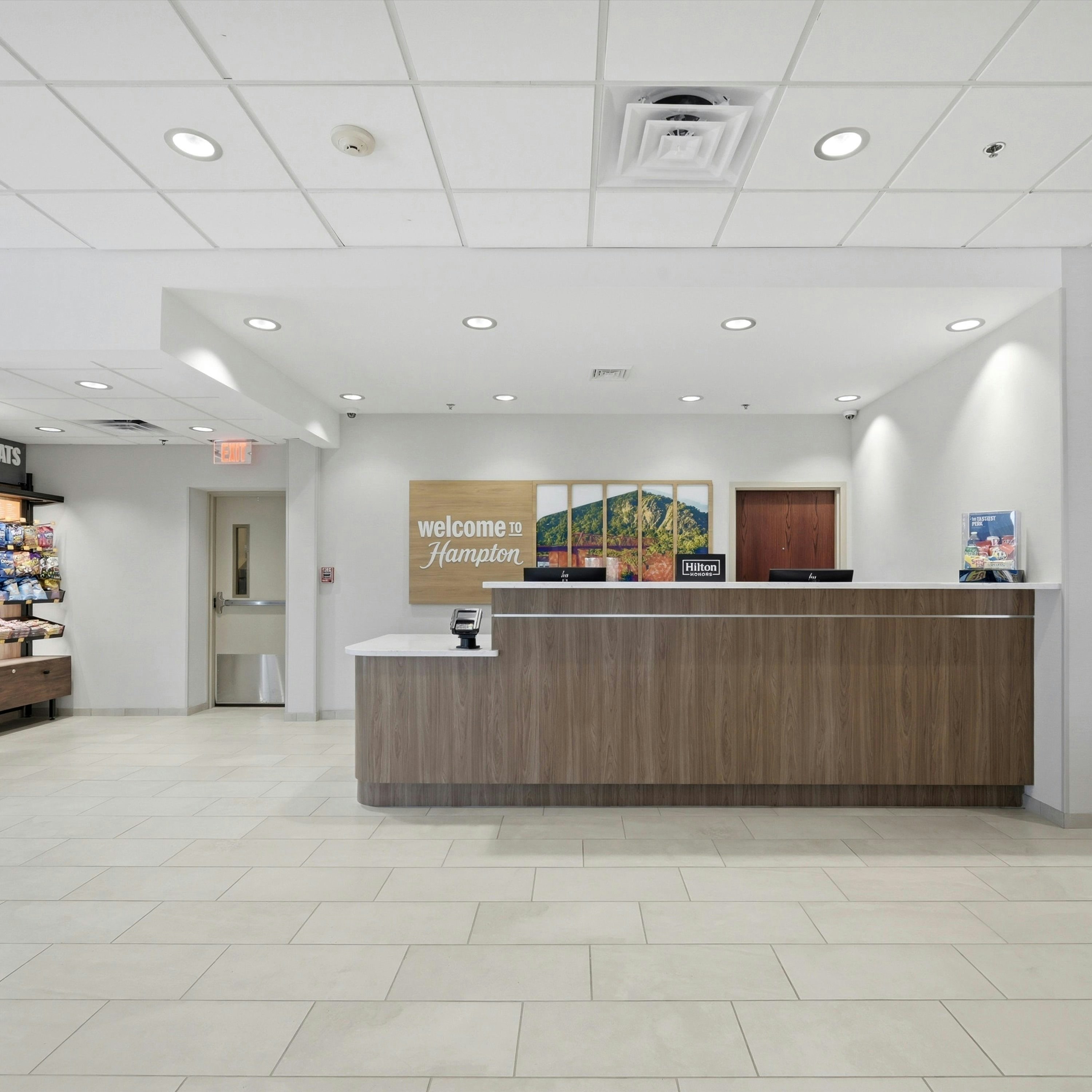 Hampton Inn Martinsburg South-Inwood 8/75