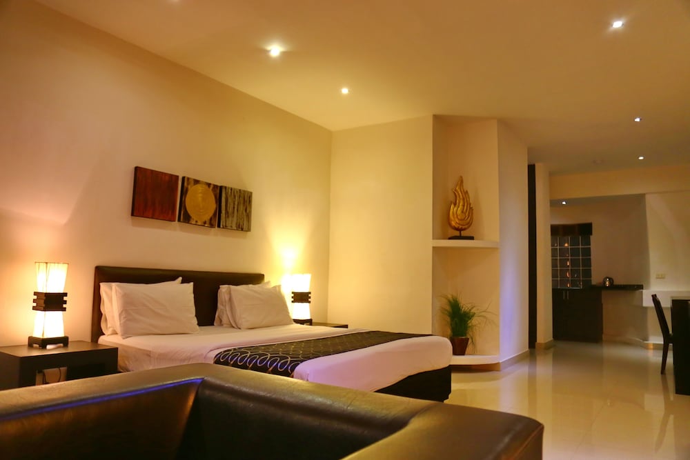 East Suites 29/73