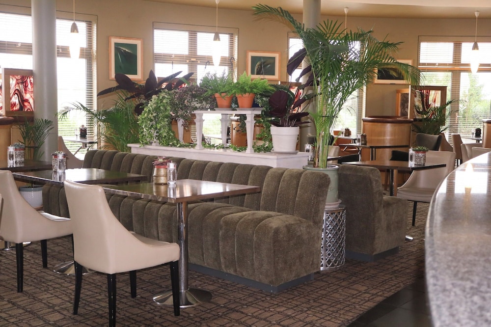 Ballyroe Heights Hotel 37/61