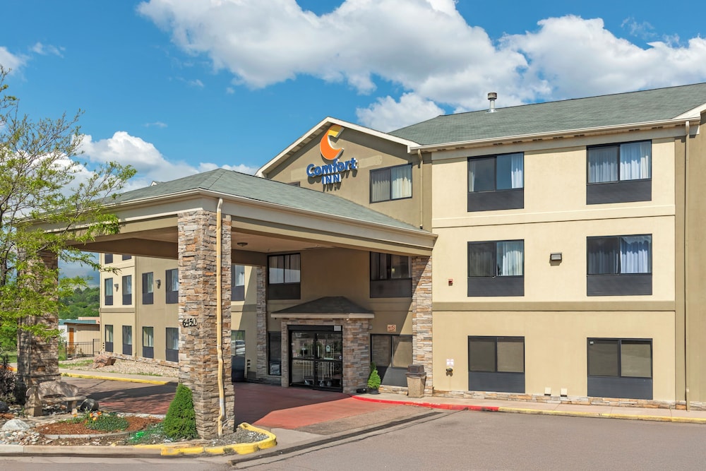 Comfort Inn North - Air Force Academy Area photo5