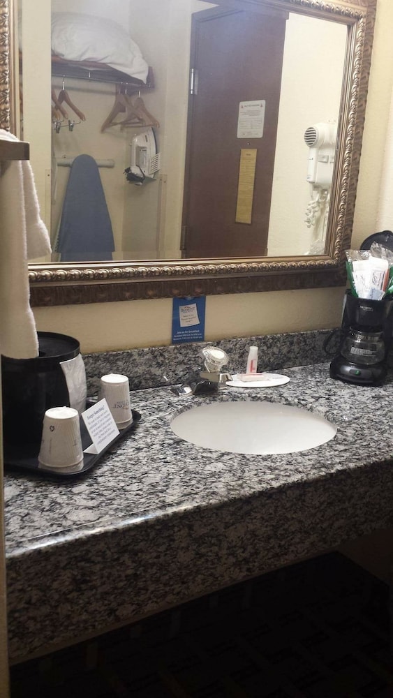 Baymont by Wyndham Paducah 17/18
