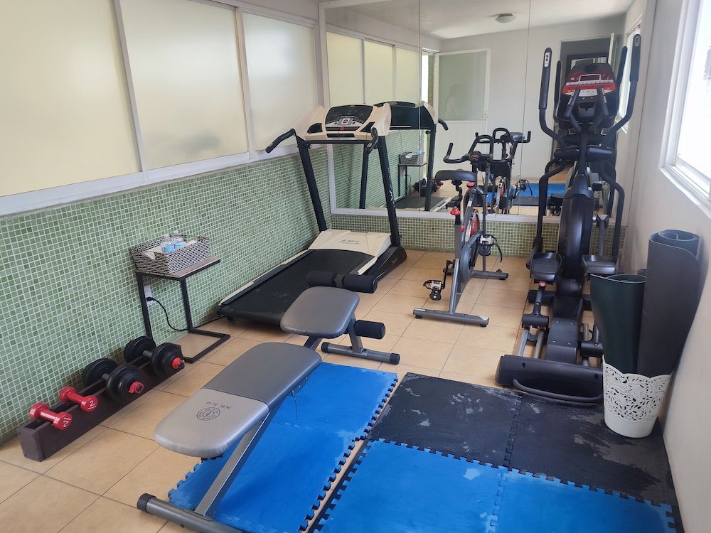 Lombardo Suites 25/50