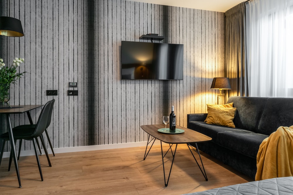 InPoint Smart Apartments 57/73