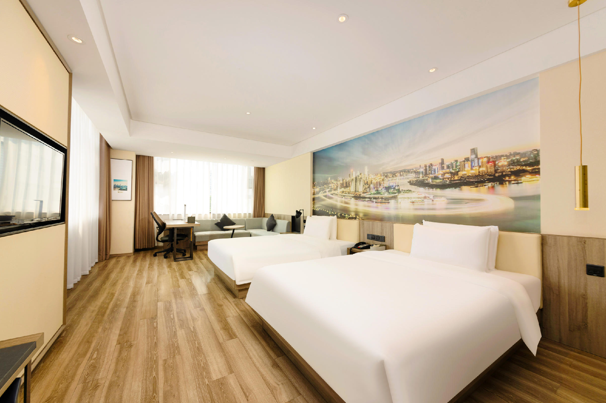 Jimu, Twin Beds, City View
