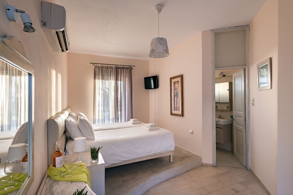 Olia Hotel 28/59