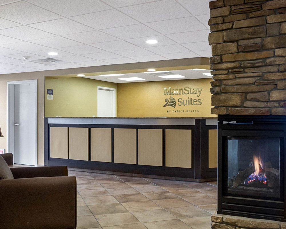 MainStay Suites Bismarck 4/25