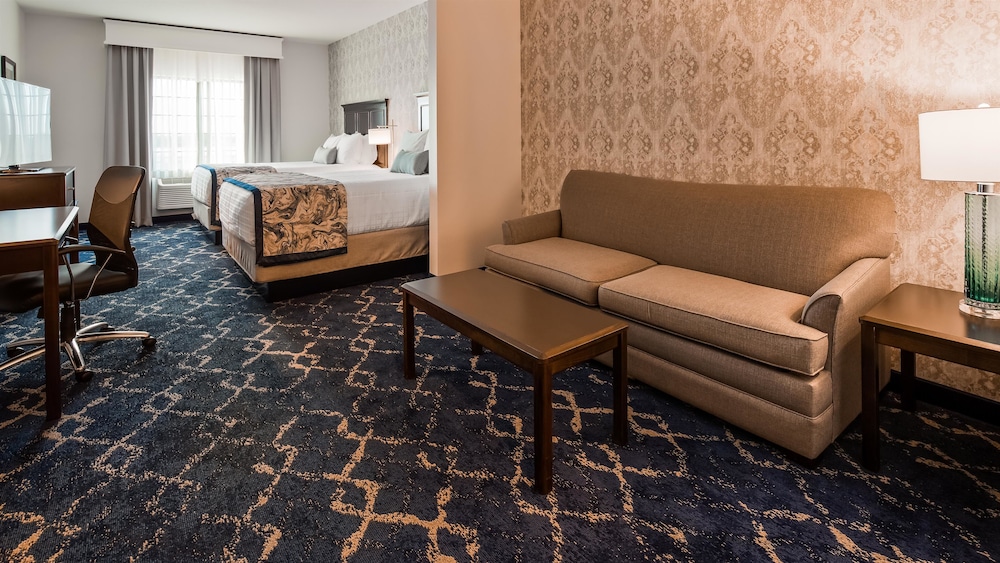 Best Western Plus New Richmond Inn & Suites 29/40