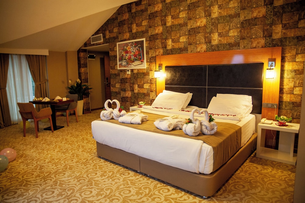 El Garden Hotel & Residence 10/33