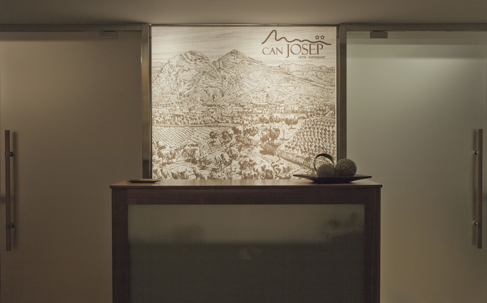 Hotel Restaurant Can Josep 3/33