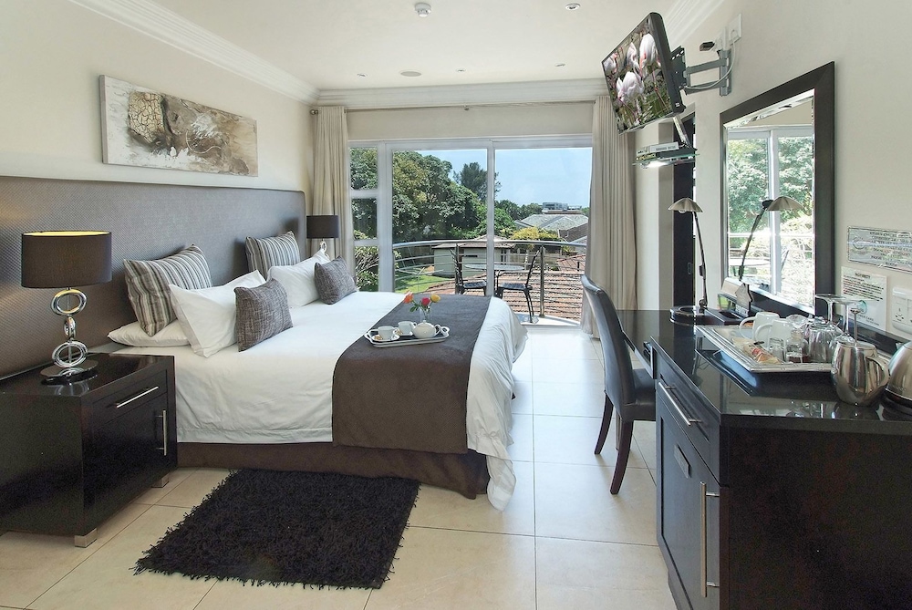 Ushaka Manor Guest House 11/37