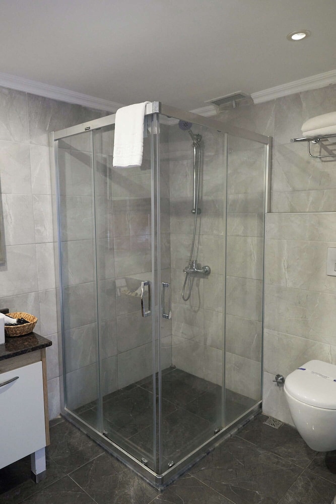 Phellos Suites 45/50