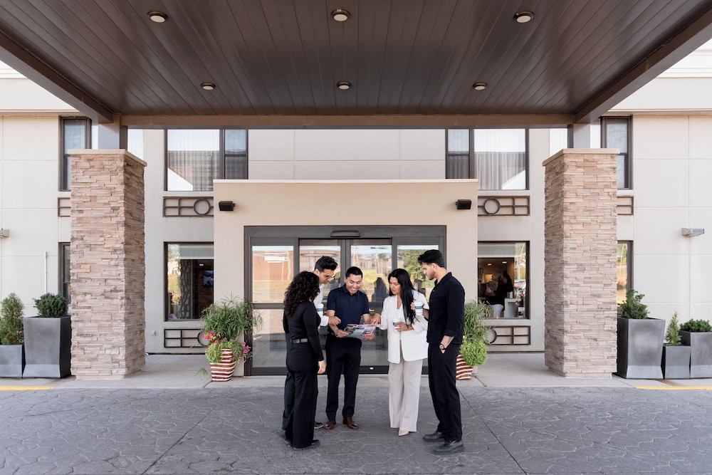Holiday Inn Express Charlottetown 6/61