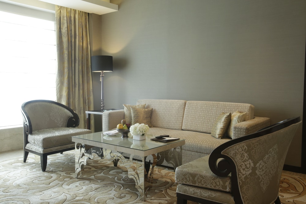The St Regis Mumbai Formerly Palladium Hotel Mumbai 32/64
