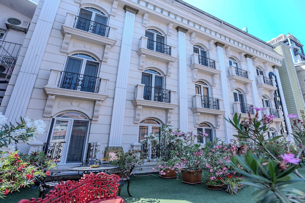 Balin Boutique Hotel 4/50