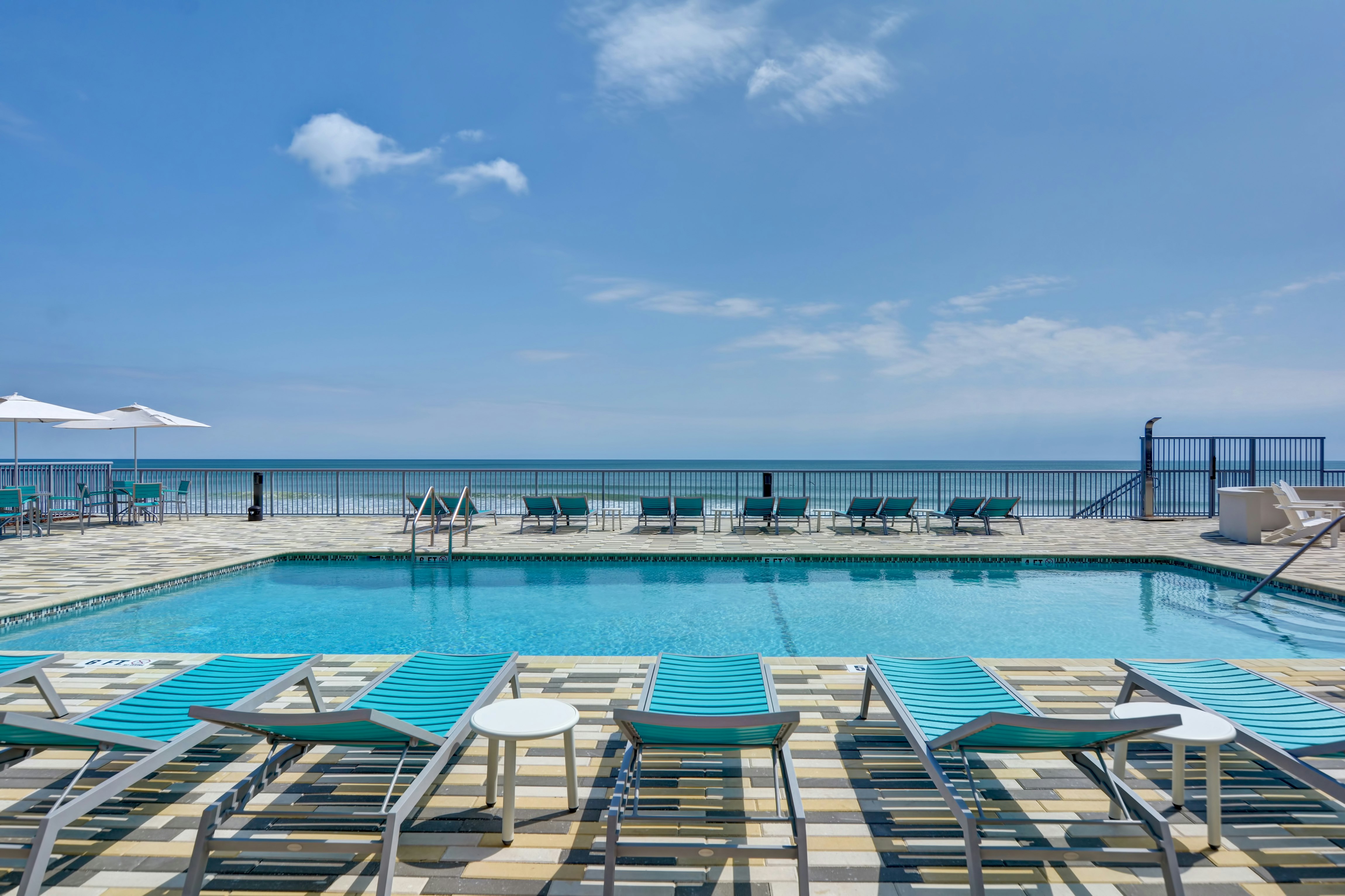 Home2 Suites by Hilton Ormond Beach Oceanfront 32/36