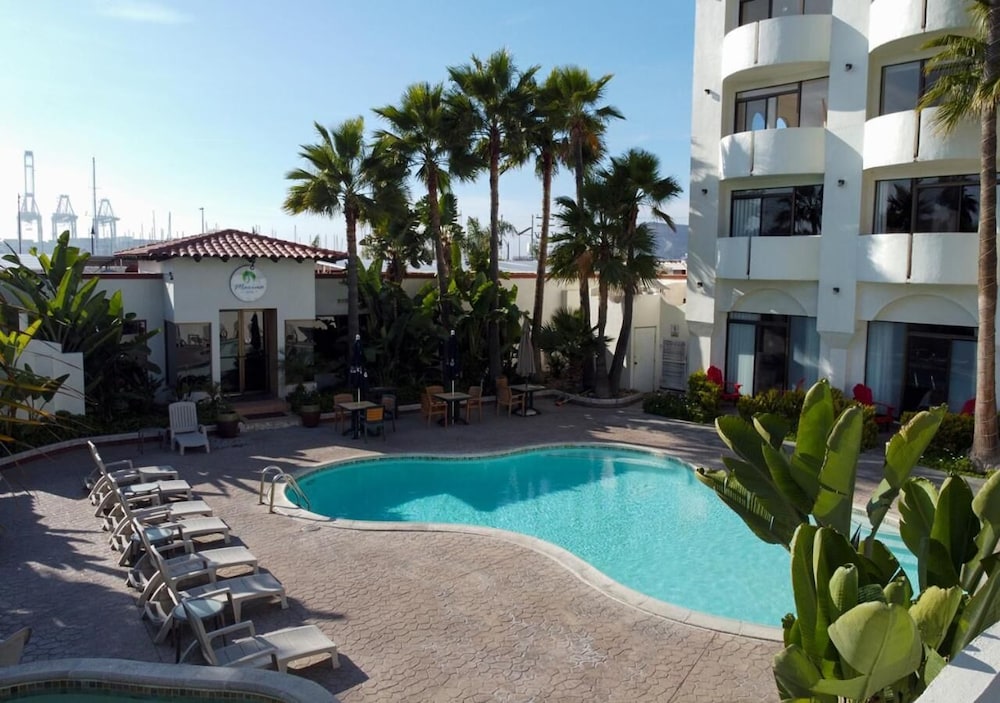 Corona Hotel And Spa 8/57