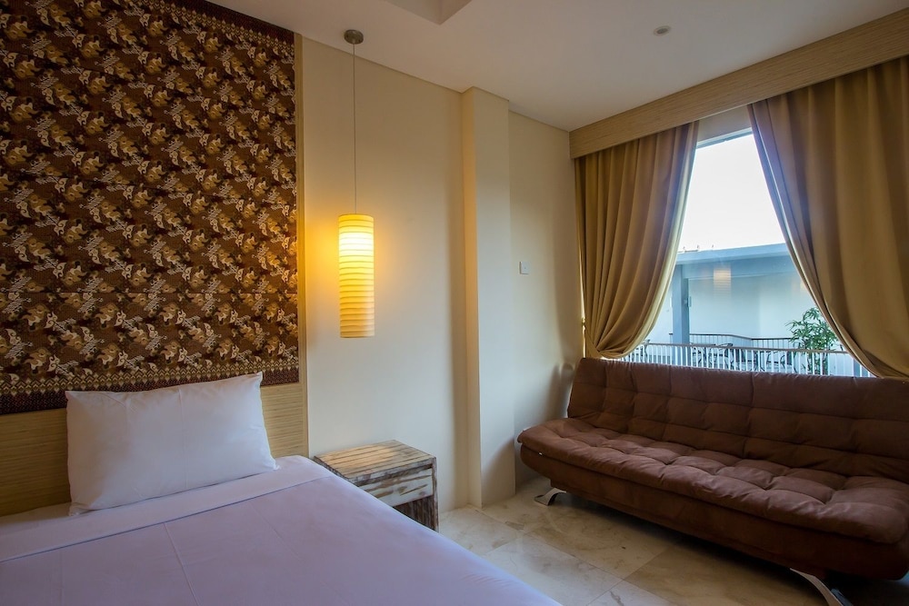 M Suite Bali 27/65