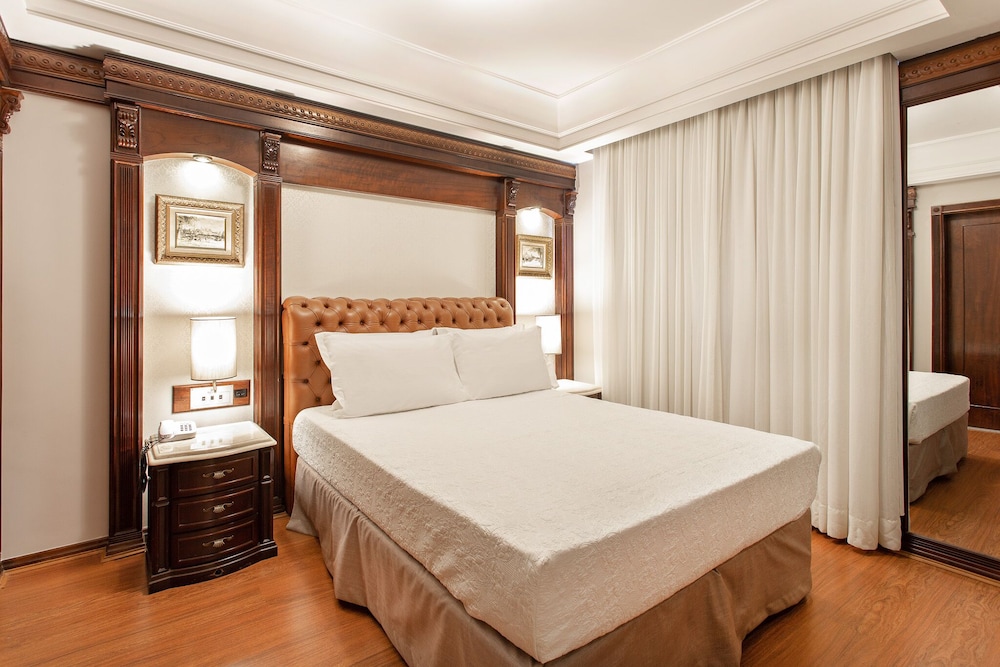 Bourbon Londrina Hotel 10/75