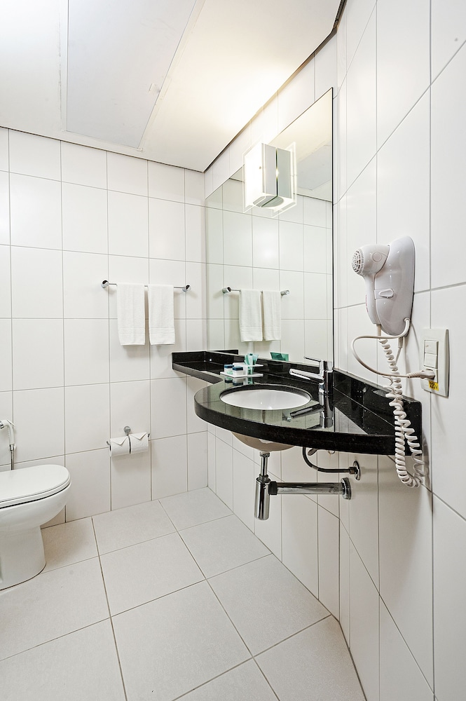Firenze Business Hotel (ex Slaviero Essential Palhoca Viacatarina) 23/63