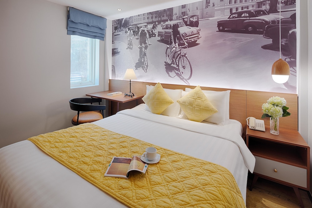 LITTLE SAIGON BOUTIQUE HOTEL 22/70