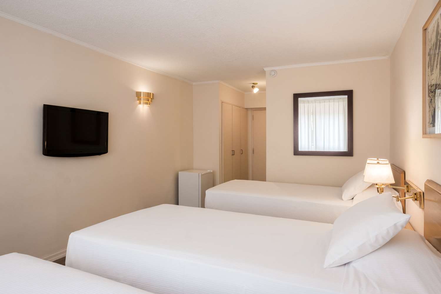 Alfa Suites 13/45