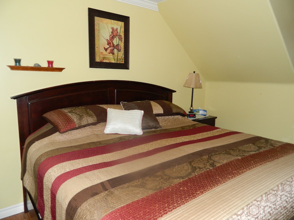 Whitsha Inn B&B 3/35