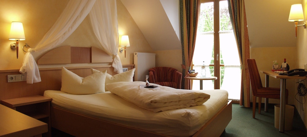 AKZENT HOTEL FRANZISKANER 15/52