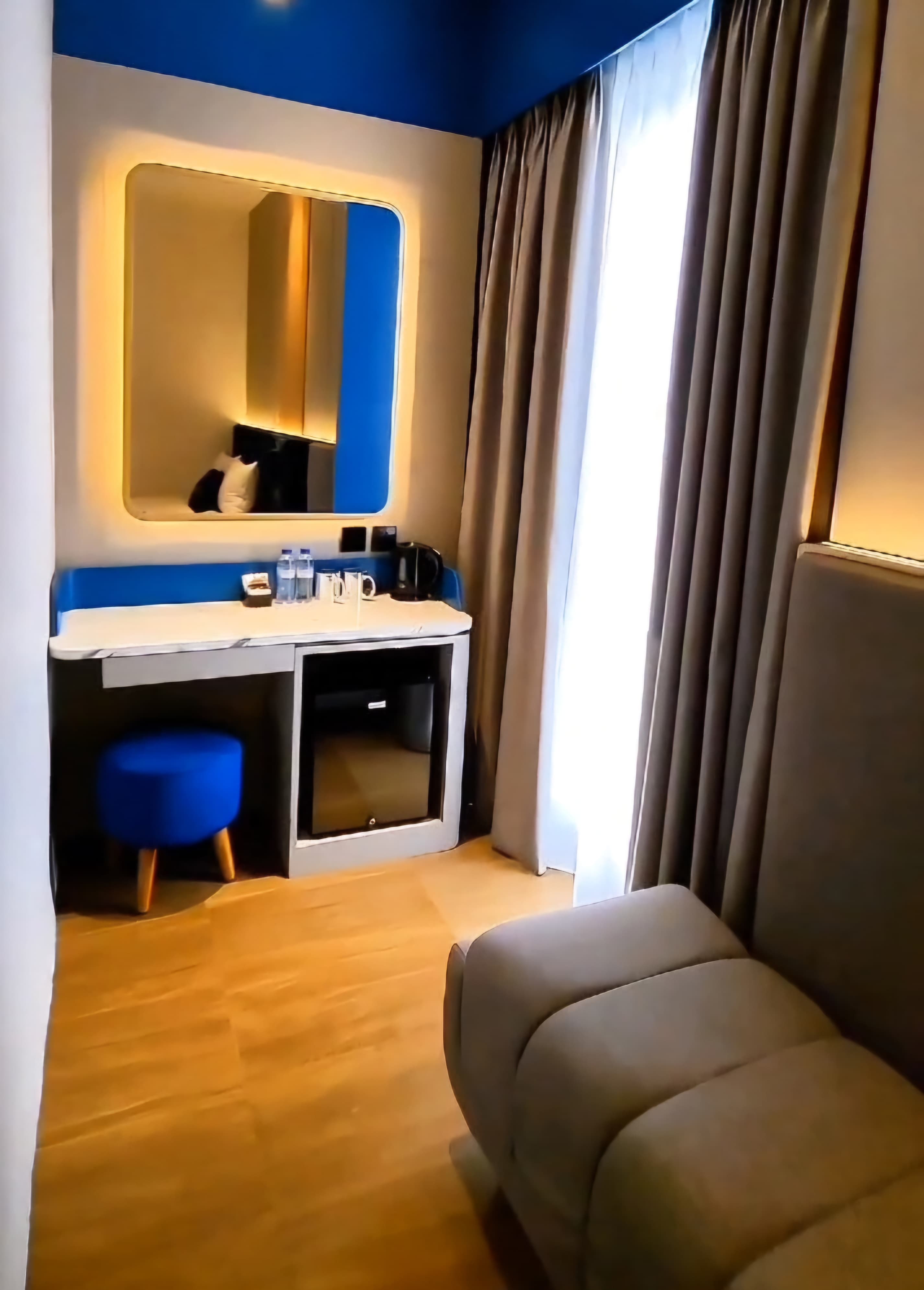 QUBE HOTEL by 98hospitality 24/50