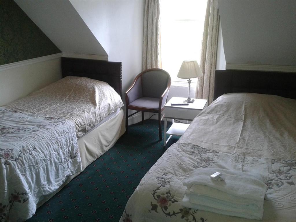 Capital Guest House 2/12