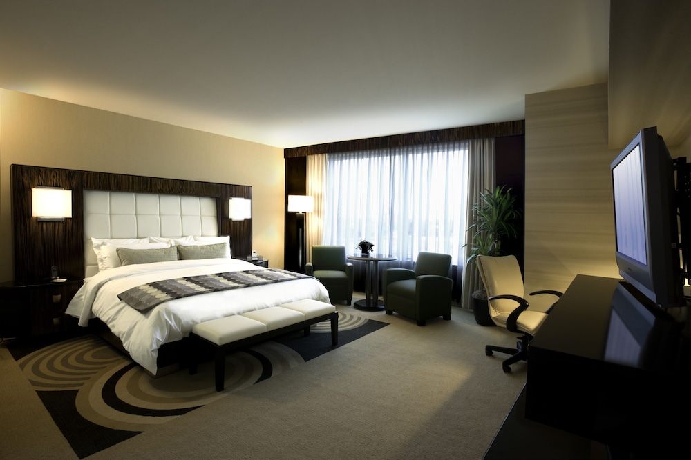 Motorcity Casino Hotel 6/56
