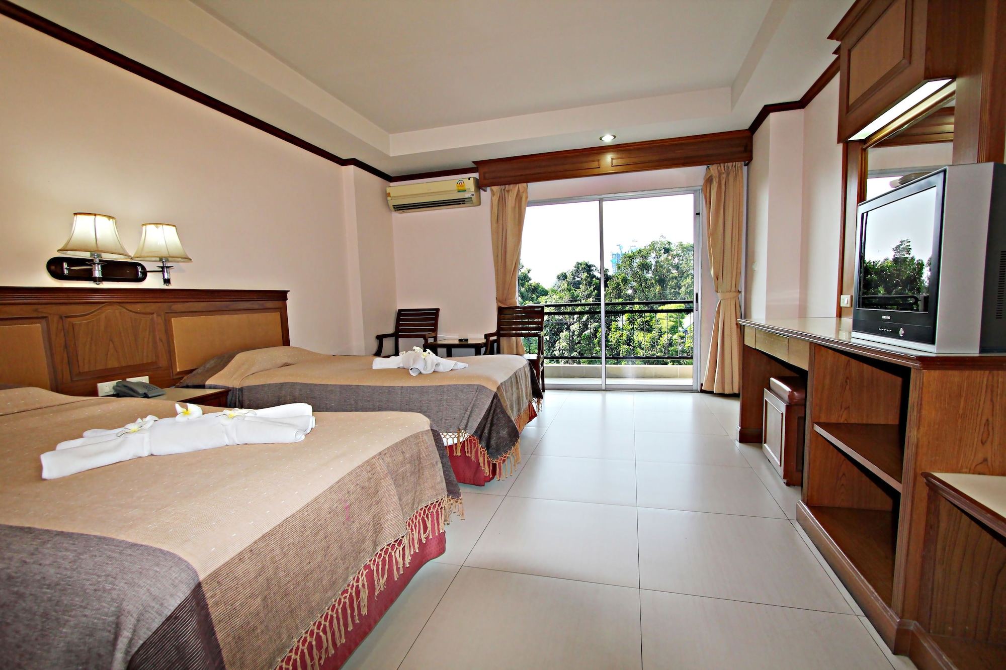 STANDARD, TWIN BEDS