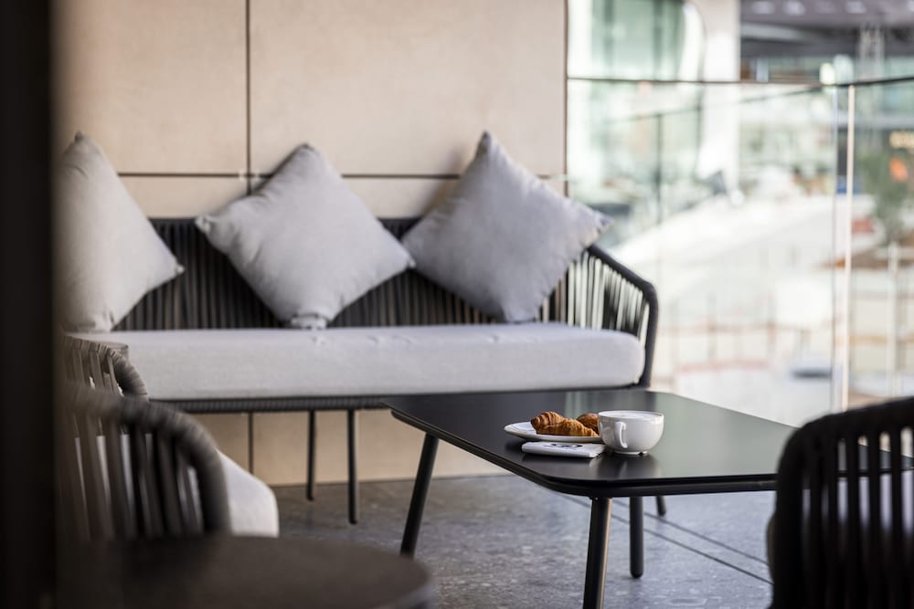 The Londoner Hotel St. Julian's 52/61