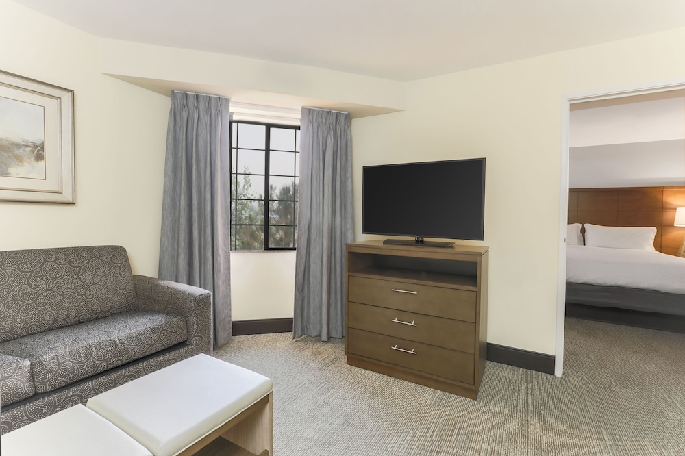 Staybridge Suites Reno 29/45