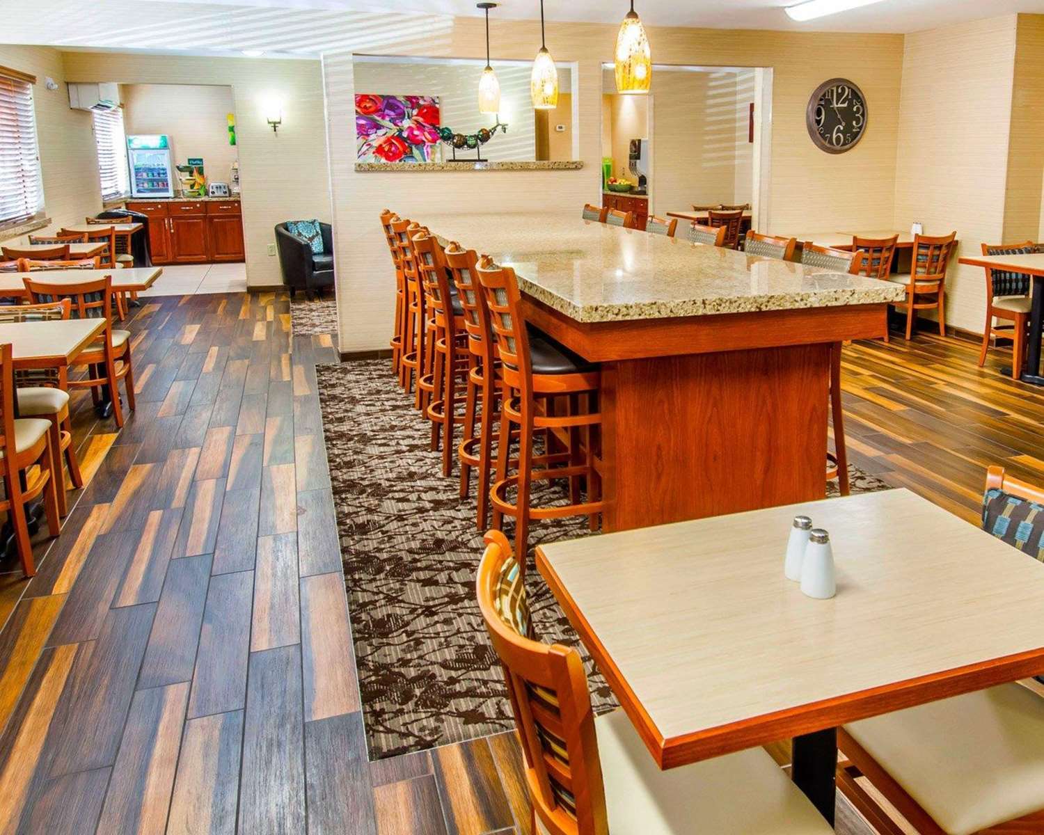 Quality Inn Oakwood 15/21