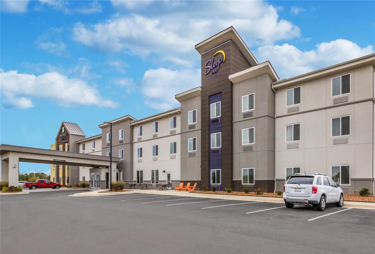 Sleep Inn at Discovery Park of America 10/14
