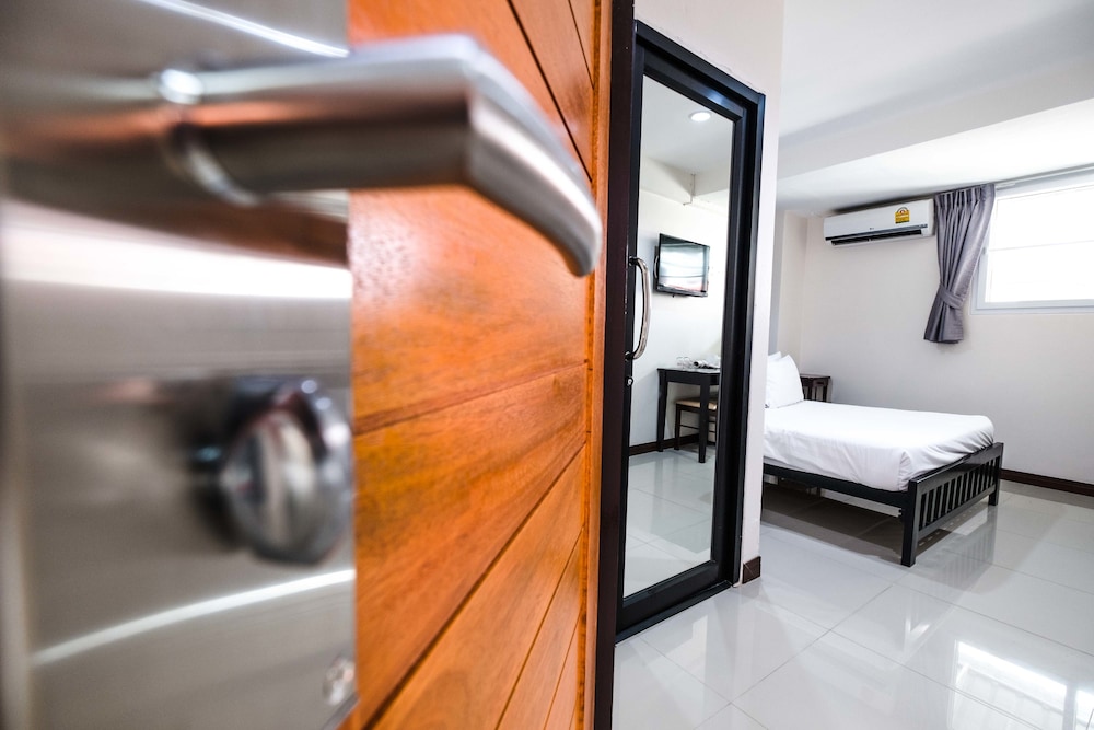 Don Muang Hotel 47/62