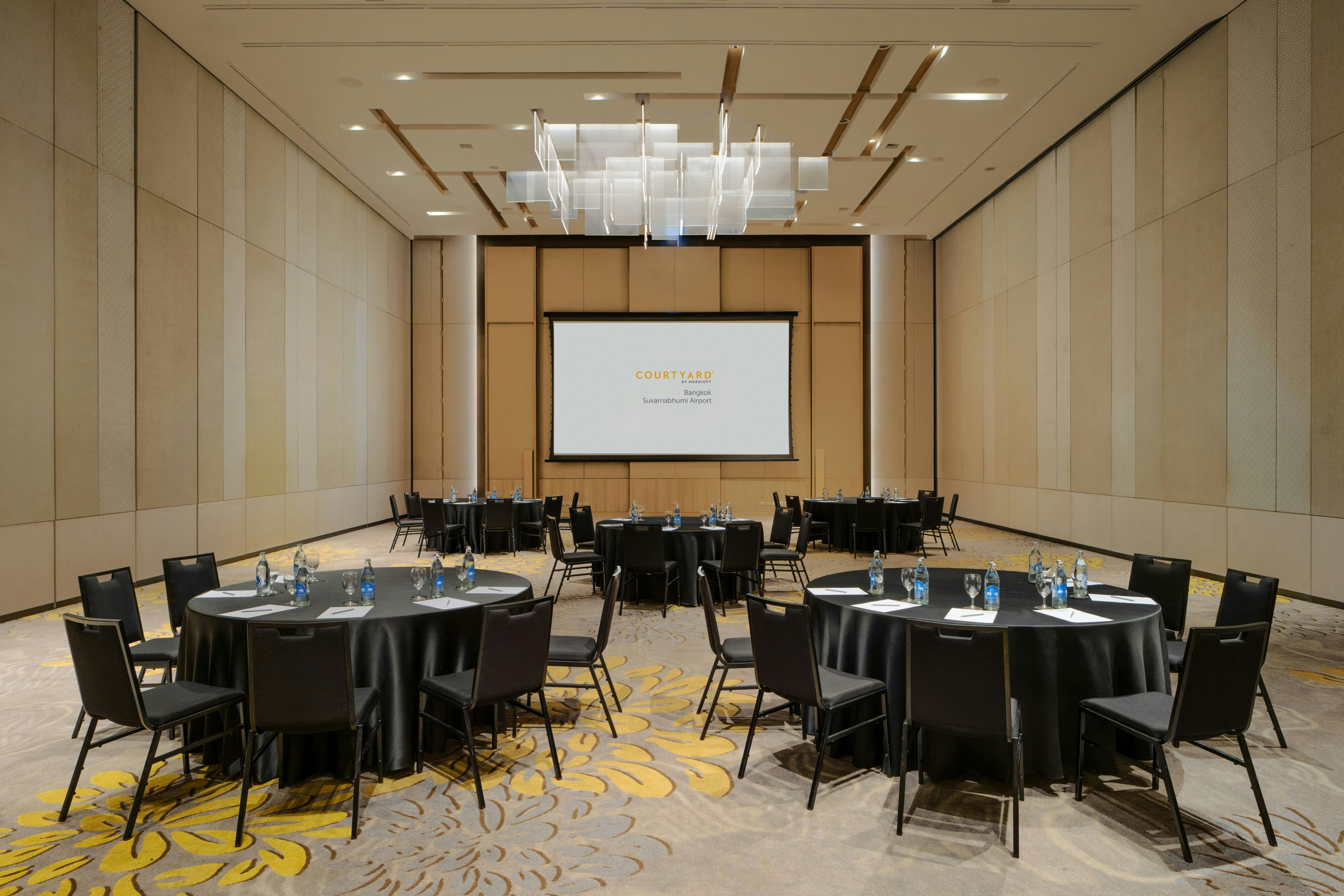 Courtyard by Marriott Bangkok Suvarnabhumi Airport 15/27