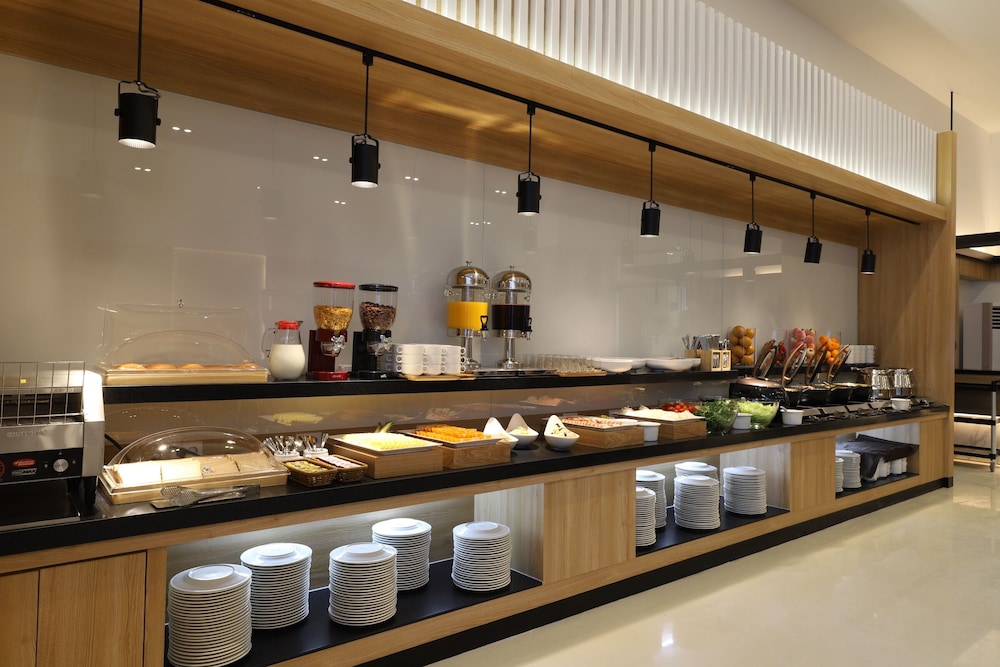 Sunrise Hotel Sokcho 42/56
