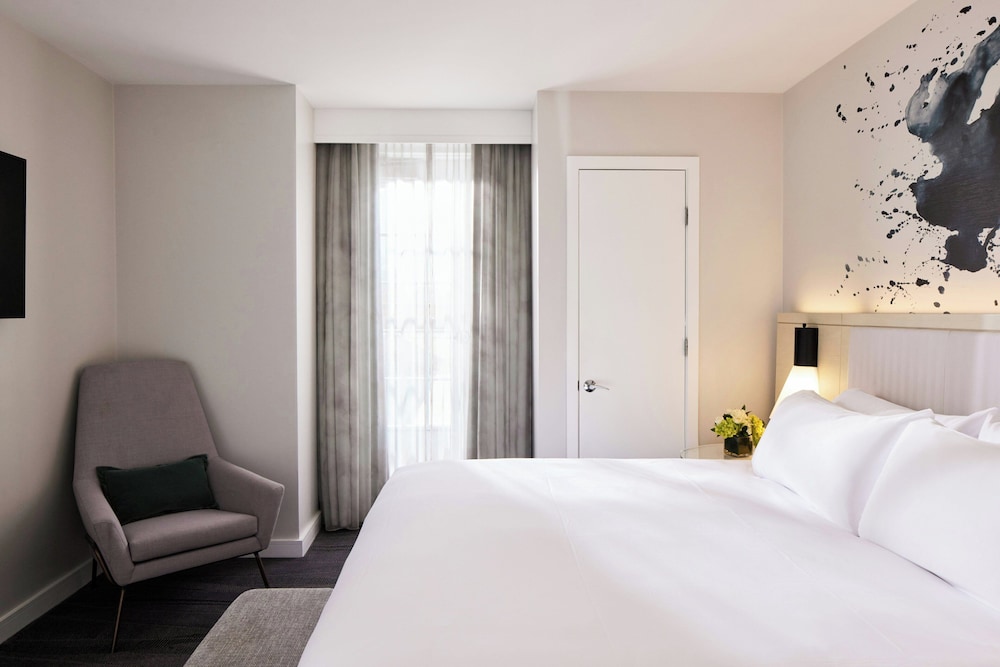 DIPLOMAT, SUITE, TERRACE