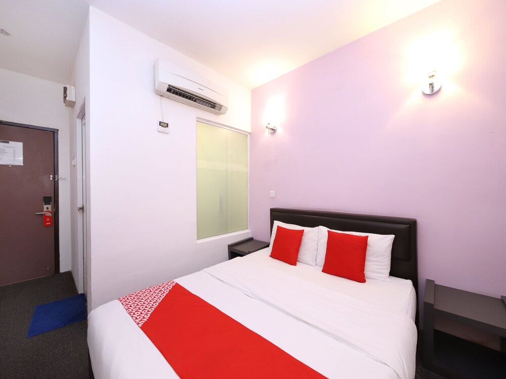 OYO 442 Marvelton Hotel 9/41